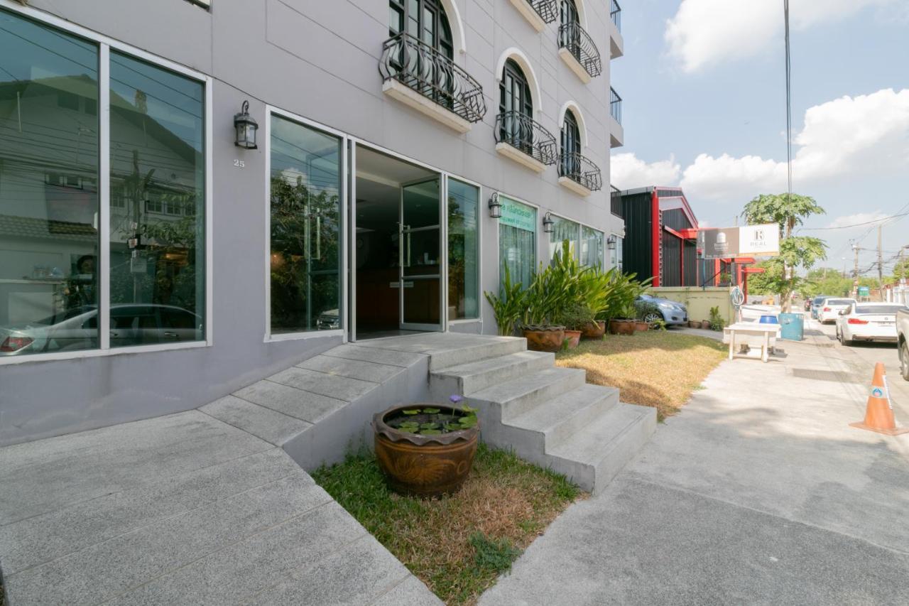 Resortel Lat Phrao 91 Bangkok Eksteriør billede