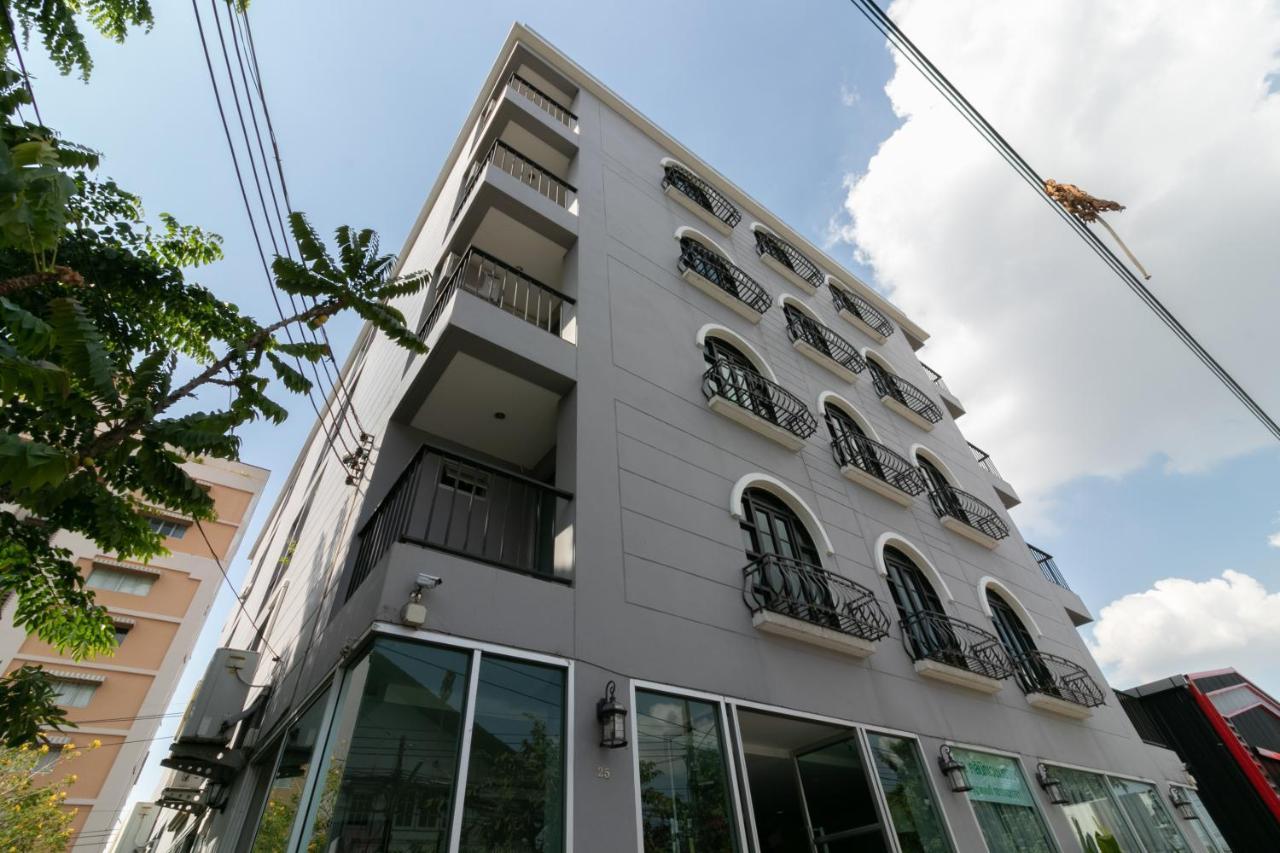 Resortel Lat Phrao 91 Bangkok Eksteriør billede