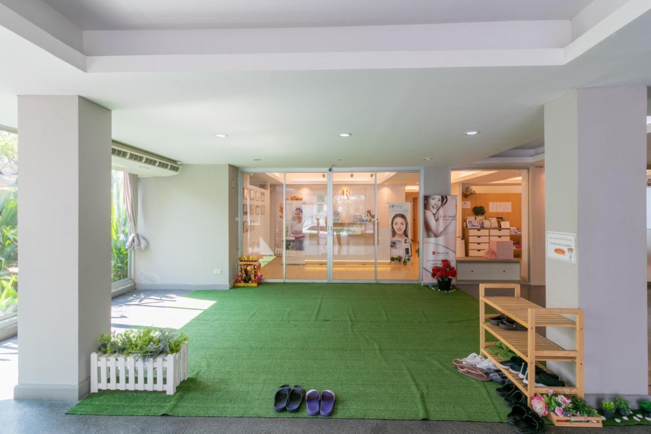 Resortel Lat Phrao 91 Bangkok Eksteriør billede